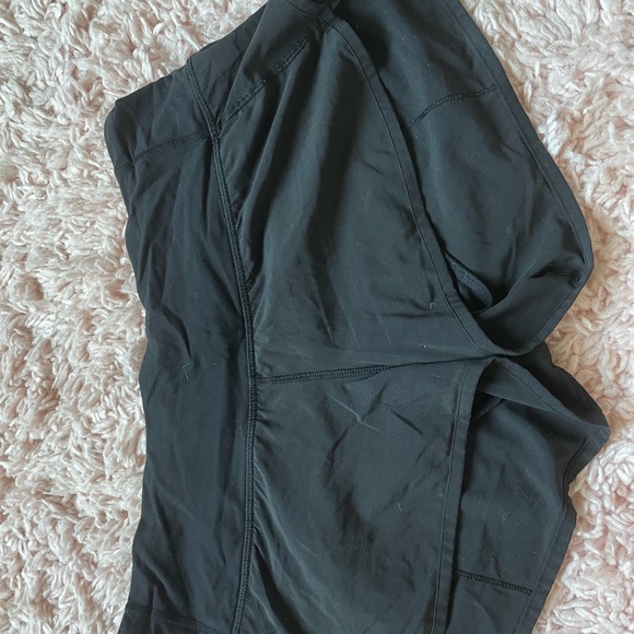 lululemon Run Times Black Shorts - Picture 2 of 2